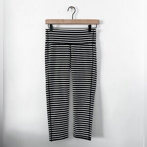 Athleta Chaturanga Black & White Striped Crop Athletic Leggings Small/Tall